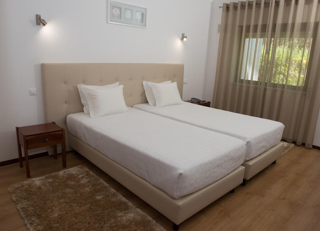 Hotel S. Jorge Batalha Bagian luar foto